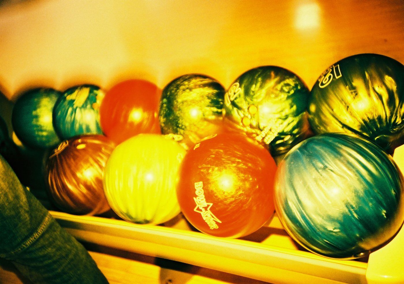 Bunte Bowlingkugeln